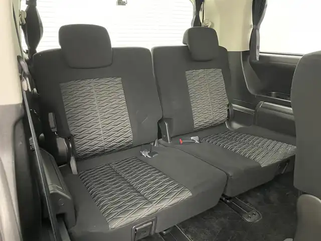 三菱 デリカＤ：５ P 岡山県 2019(令1)年 5.5万km ダイヤモンドブラックマイカ 純正10.1インチナビ /（CD/DVD/BT/フルセグ）/衝突軽減ブレーキ /両側電動スライド /全方位カメラ/レーダークルーズコントロール /ビルトインETC/シートヒーター/LEDヘッドライト /ドライブレコーダー/電動リアゲート/オートハイビーム/プッシュスタート/USB接続/スマートキー/パドルシフト/純正フロアマット/純正アルミホイール