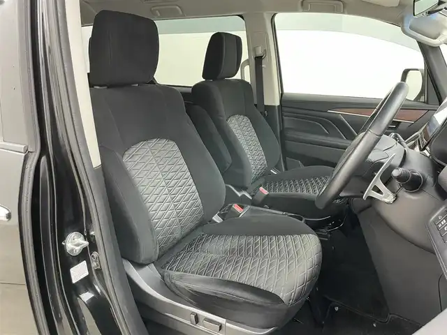 三菱 デリカＤ：５ P 岡山県 2019(令1)年 5.5万km ダイヤモンドブラックマイカ 純正10.1インチナビ /（CD/DVD/BT/フルセグ）/衝突軽減ブレーキ /両側電動スライド /全方位カメラ/レーダークルーズコントロール /ビルトインETC/シートヒーター/LEDヘッドライト /ドライブレコーダー/電動リアゲート/オートハイビーム/プッシュスタート/USB接続/スマートキー/パドルシフト/純正フロアマット/純正アルミホイール