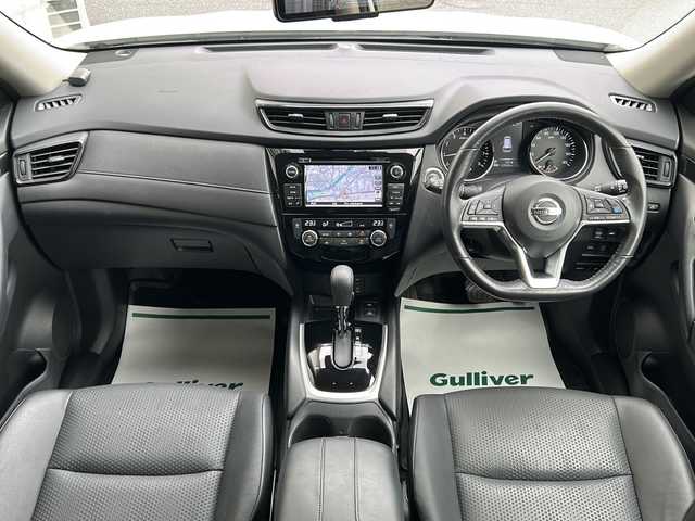 日産 エクストレイル 20Xi 神奈川県 2019(平31)年 5.8万km ブリリアントホワイトパール 4WD/ワンオーナー/純正ナビ(CD/DVD/SD/AUX/USB/BT/フルセグTV)/全方位カメラ/プロパイロット/エマージェンシーブレーキ/車線逸脱警告/クリアランスソナー/レーダークルーズコントロール/カプロンシート/全席シートヒーター/ミラーヒーター/ETC/前方ドライブレコーダー/パワーバックドア/ルーフレール/デジタルインナーミラー/ISOFIX/社外AW付冬タイヤ積込/スペアキー×1/保証書/取扱説明書