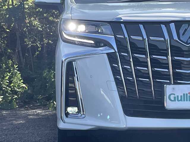トヨタ アルファード S Cパッケージ 大分県 2021(令3)年 5.9万km ホワイトパールクリスタルシャイン 両側パワースライドドア /エグゼクティブパワーシート/3眼LEDヘッドライト/シーケンシャルウインカー/デジタルインナーミラー/パワーリアゲート/アダプtジブクルーズコントロール/レーンキープアシスト/純正ディスプレイオーディオ/純正フリップダウンモニター/CD/DVDデッキ/オットマンシート/スマートキー/エンジンプッシュスタート/ビルトインETC/純正18インチアルミホイール/シートヒーター/ベンチレーション