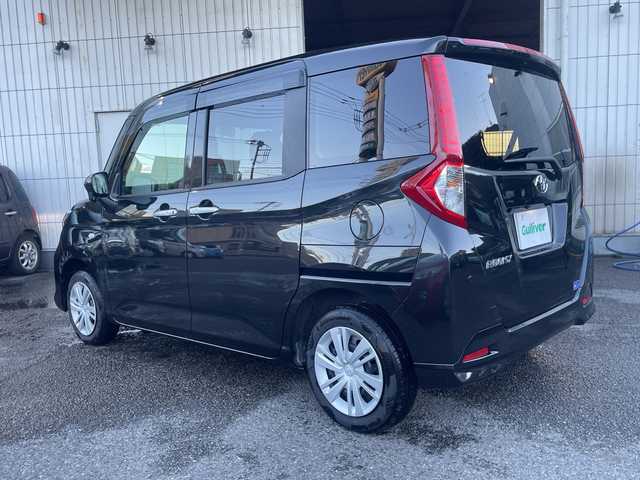 トヨタ ルーミー X 神奈川県 2025(令7)年 0.2万km ブラックマイカメタリック ワンオーナー/純正ディスプレイオーディオ(BT/USB/HDMI)/フルセグTV（キャンセラー付き)/バックカメラ/トヨタセーフティセンス/オートハイビーム/横滑り防止装置/パーキングセンサー/前席シートヒーター/左側パワースライドドア/右イージークローザードア/LEDヘッドライト/フォグランプ/アイドリングストップ/ビルトインETC2.0/純正ドアバイザー/社外フロアマット/保証書/取扱説明書