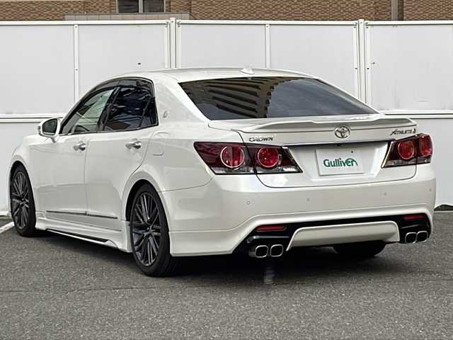 トヨタ クラウン アスリート G-T 秋田県 2015(平27)年 8.4万km ホワイトパールクリスタルシャイン 純正ナビ/・フルセグ/・CD/・DVD/・SD/・BT/・ラジオ/オートハイビーム/オートライト/オールオートウィンドウ/クルコン/サンルーフ/ステアリングスイッチ/電動格納ミラー/ビルトインETC/リアサンシェード/純正マット/前席シートヒーター、ベンチレーション/前席パワーシート/クリアランスソナー/セカンドシートサンシェード/純正フロアマット/社外AW組スタッドレス積載