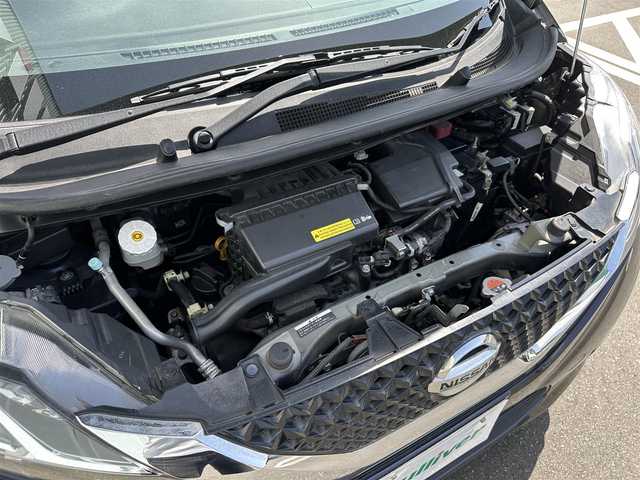 日産 デイズ HWS X プロパイロットED 神奈川県 2019(令1)年 4.8万km プレミアムパープルP 純正9インチナビ/CD/DVD/Bluetooth/【MM318D-L】/アラウンドビューモニター/プロパイロット/エマージェンシーブレーキ/クルーズコントロール/LEDヘッドライト/オートライト/アイドリングストップ/ドアバイザー/フロアマット/プッシュスタート/スマートキー/ETC/保証書/取説