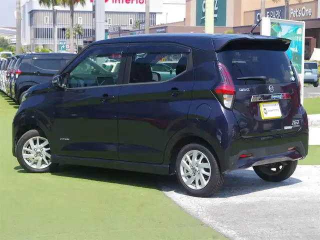 日産 デイズ HWS X プロパイロットED 千葉県 2019(令1)年 4.8万km プレミアムパープルP 純正9インチナビ/CD/DVD/Bluetooth/【MM318D-L】/アラウンドビューモニター/プロパイロット/エマージェンシーブレーキ/クルーズコントロール/LEDヘッドライト/オートライト/アイドリングストップ/ドアバイザー/フロアマット/プッシュスタート/スマートキー/ETC/保証書/取説