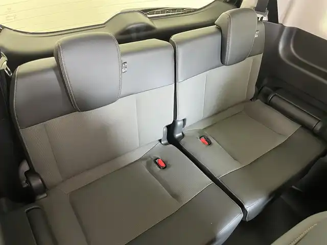 ホンダ フリード クロスター 埼玉県 2025(令7)年 0.1万km未満 クリスタルブラックパール 登録済未使用車　純正９インチナビ　バックカメラ　ＢＳＩ　アダクティブクルーズコントロール　両側パワースライドドア　シートヒーター　ＬＥＤライト　サーキュレーター　オートライト　地デジＴＶ
