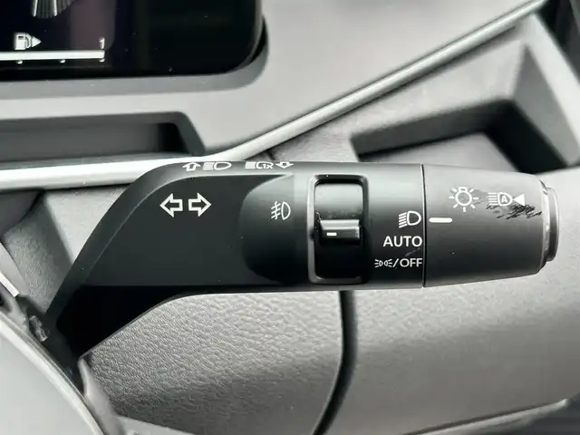日産 オーラ G レザーエディション 和歌山県 2024(令6)年 0.4万km ピュアホワイトパール 純正ナビ/フルセグTV/アラウンドビューモニター/デジタルインナーミラー/（BT/USB/MSV)/エマージェンシーブレーキ/レーンキープ/ブラインドスポットモニター/横滑り防止装置/ドライブレコーダー/ETC/純正フロアマット/純正アルミホイール/LEDヘッドライト/フォグランプ/オートライト/オートマチックハイビーム