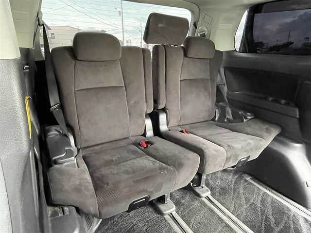 トヨタ ヴェルファイア 2．4Z プラチナセレクションⅡ 道央・札幌 2010(平22)年 15.4万km ブラック ４WD/純正メーカーナビ/CD/DVD/BT/フルセグ/純正フリップダウンモニター/横滑り防止装置/クリアランスソナー/バックカメラ/ビルトインETC/センターデフロック/両側パワースライドドア/パワーバックドア/2列目オットマン/革巻きウッドコンビステアリング/ステアリングリモコン/AC100V/MTモード付AT/プッシュスタート/スマートキー/HIDヘッドライト/オートライト/フォグランプ/電動格納ミラー/ウィンカーミラー/純正フロアマット/ドアバイザー/純正AW付夏タイヤ積込/235/50/R18/2018年/山5mm