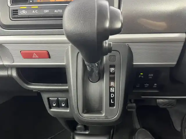 スズキ スペーシア ギア HYBRID XZ 愛知県 2020(令2)年 7万km ブリスクブルーメタリック/ガンメタリック2トーンルーフ 社外ナビ（フルセグ、CD、DVD、Bluetooth）/Bカメラ/ドラレコ前方/両側パワスラドア/衝突軽減ブレーキ/レーンキープアシスト/コーナーセンサー（後ろ）/LEDヘッドライト/フォグライト/スマートキー/シートヒーター（D+N)/純正フロアマット/オートハイビーム/オートライト/横滑り防止装置/三点エアバック