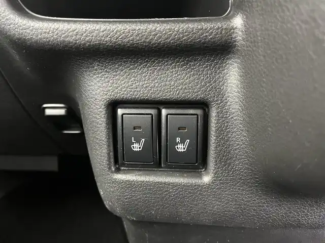 スズキ スペーシア ギア HYBRID XZ 愛知県 2020(令2)年 7万km ブリスクブルーメタリック/ガンメタリック2トーンルーフ 社外ナビ（フルセグ、CD、DVD、Bluetooth）/Bカメラ/ドラレコ前方/両側パワスラドア/衝突軽減ブレーキ/レーンキープアシスト/コーナーセンサー（後ろ）/LEDヘッドライト/フォグライト/スマートキー/シートヒーター（D+N)/純正フロアマット/オートハイビーム/オートライト/横滑り防止装置/三点エアバック