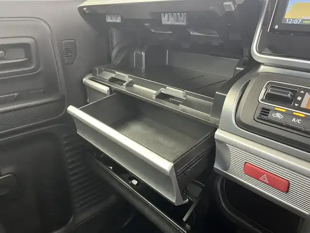 スズキ スペーシア ギア HYBRID XZ 愛知県 2020(令2)年 7万km ブリスクブルーメタリック/ガンメタリック2トーンルーフ 社外ナビ（フルセグ、CD、DVD、Bluetooth）/Bカメラ/ドラレコ前方/両側パワスラドア/衝突軽減ブレーキ/レーンキープアシスト/コーナーセンサー（後ろ）/LEDヘッドライト/フォグライト/スマートキー/シートヒーター（D+N)/純正フロアマット/オートハイビーム/オートライト/横滑り防止装置/三点エアバック