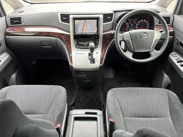 トヨタ ヴェルファイア 2．4Z 福岡県 2012(平24)年 5.7万km ブラック プッシュスタートボタン/スマートキー/Bluetoothオーディオ/後席モニター/バックカメラ/フルセグTV/ETC/純正フロアマット/純正アルミホイール