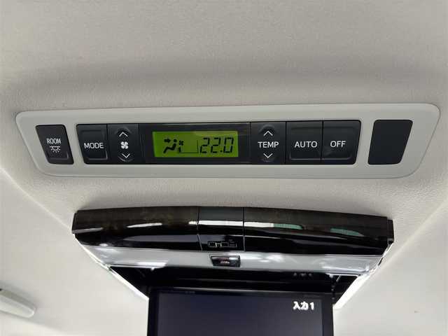 トヨタ ヴェルファイア 2．4Z 福岡県 2012(平24)年 5.7万km ブラック プッシュスタートボタン/スマートキー/Bluetoothオーディオ/後席モニター/バックカメラ/フルセグTV/ETC/純正フロアマット/純正アルミホイール