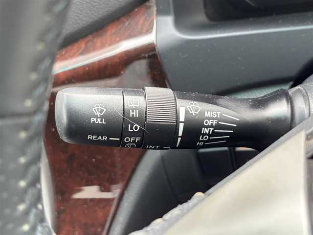 トヨタ ヴェルファイア 2．4Z 福岡県 2012(平24)年 5.7万km ブラック プッシュスタートボタン/スマートキー/Bluetoothオーディオ/後席モニター/バックカメラ/フルセグTV/ETC/純正フロアマット/純正アルミホイール