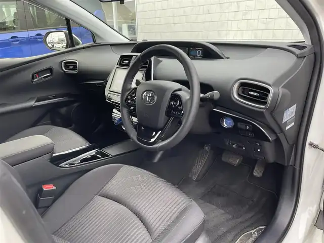 トヨタ プリウス ＰＨＶ S セーフティパッケージ 愛知県 2019(令1)年 7万km ホワイトパールクリスタルシャイン ワンオーナー/モデリスタフルエアロ/モデリスタ15インチアルミホイール/純正SDメモリーナビ/全方位カメラ/フルセグTV/CD/DVD再生/ETC2.0/ミュージックサーバー(SD録音)/Bluetooth接続/レーダークルーズコントロール/純正フロアマット/純正LEDヘッドライト/オートマチックハイビーム/コーナーセンサー/横滑り防止装置/衝突軽減ブレーキ/レーンキープアシスト/ブラインドスポットモニター/ドライブレコーダー(前)