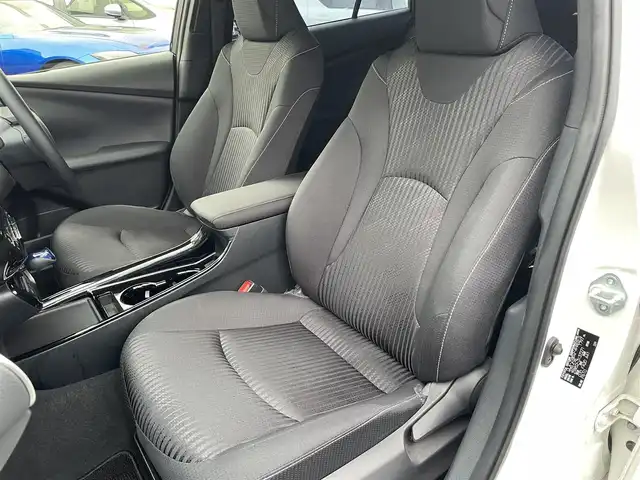 トヨタ プリウス ＰＨＶ S セーフティパッケージ 愛知県 2019(令1)年 7万km ホワイトパールクリスタルシャイン ワンオーナー/モデリスタフルエアロ/モデリスタ15インチアルミホイール/純正SDメモリーナビ/全方位カメラ/フルセグTV/CD/DVD再生/ETC2.0/ミュージックサーバー(SD録音)/Bluetooth接続/レーダークルーズコントロール/純正フロアマット/純正LEDヘッドライト/オートマチックハイビーム/コーナーセンサー/横滑り防止装置/衝突軽減ブレーキ/レーンキープアシスト/ブラインドスポットモニター/ドライブレコーダー(前)