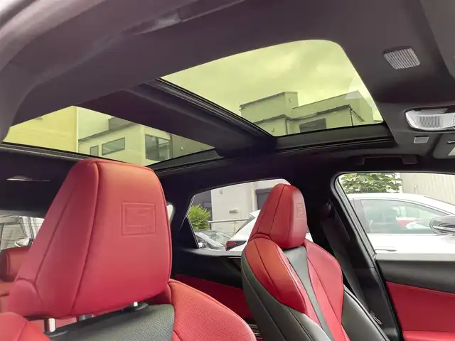 レクサス ＮＸ 350h Fスポーツ 神奈川県 2023(令5)年 1.1万km ホワイトノーヴァガラスフレーク ワンオーナー/パノラマルーフ/赤/黒革シート/デジタルインナーミラー/HUD/ワイヤレス充電/純正メモリーナビ・地デジTV/純正USB/BT/Miracast/パノラマモニター/ビルトインETC2.0/前後ドライブレコーダー/レクサスセーフティシステム+/レーダークルーズコントロール/PCS/LDA/BSM/CTA/PKSB/RSA/純正20インチAW/オレンジキャリパー/LEDライト/LEDフォグ/パワーバックドア/ルーフレール/コーナーセンサー/後席電動格納スイッチ/前席パワーシート/シートヒーター/エアシート/ステアリングヒーター/パドルシフト/プッシュスタート/スマートキー×2/カードキー×1/R5/6/7年ディーラー整備記録/保証書・取説あり