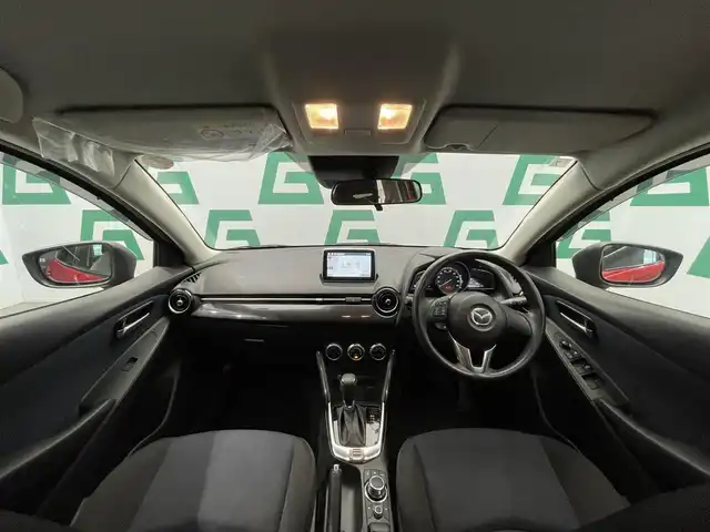 マツダ デミオ 13S 鹿児島県 2016(平28)年 1.9万km ソウルレッドプレミアムメタリック ナビ/(フルセグTV/Bluetooth/DVD/CD)/バックカメラ/前席シートヒーター/衝突軽減ブレーキ/横滑り防止/LEDヘッドライト/純正フロアマット/ドアバイザー/電動格納ミラー/アイドリングストップ/スマートキー/プッシュスタート