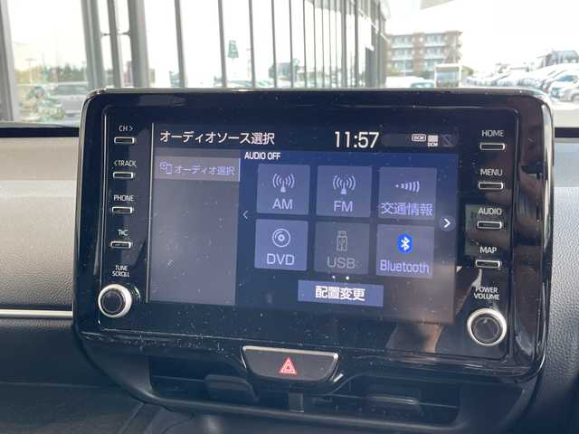 トヨタ ヤリスクロス Z 愛知県 2023(令5)年 3万km ブラック 純正8型ディスプレイオーディオ　ナビ機能なし/レーダークルーズコントロール/シートヒーター/バックカメラ/電動リアゲート/パワーシート/ヘッドアップディスプレイ/コーナーセンサー/純正アルミホイール/ブラインドスポットモニター/LEDヘッドライト/ステアリングヒーター/オートライト/ドライブレコーダー/ＥＴＣ２．０/衝突軽減システム/ＣＤ　ＤＶＤ/Bluetooth/ステアリングスイッチ/スマートキー/プッシュスタート
