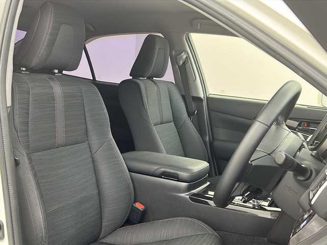 トヨタ クラウン ハイブリッド アスリート 福島県 2016(平28)年 6.6万km ホワイトパールクリスタルシャイン /禁煙車//純正8型ナビ/フルセグＴＶ・CD・DVD・BT・MSV//レーダークルーズコントロール//オートハイビーム//バックカメラ//ＬＥＤライト//ステリングヒーター//ビルトインＥＴＣ//プリクラッシュセーフティ//シートヒーター//ステアリングリモコン//リアエアロ・リアスポイラー//スマートキー