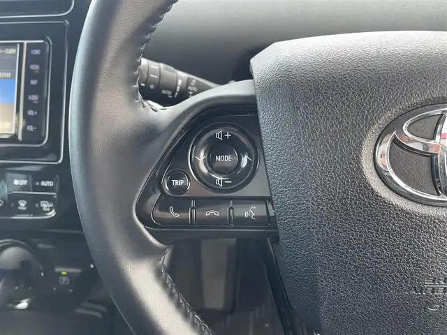 トヨタ プリウス SセーフティプラスⅡ 栃木県 2020(令2)年 11.4万km アティチュードブラックマイカ ワンオーナー/トヨタセーフティセンス/純正メモリナビ/フルセグTV/DVD/Bluetooth/MSV/バックカメラ/ビルトインETC/スマートキー/スペアキー/プッシュEｇスタート/レーダークルーズコントロール/クリアランスソナー/LEDヘッドライト/フォグランプ/オートハイビーム/純正AW+WCP+サマータイヤ積込/サイド/カーテンエアバッグ/保証書/取説