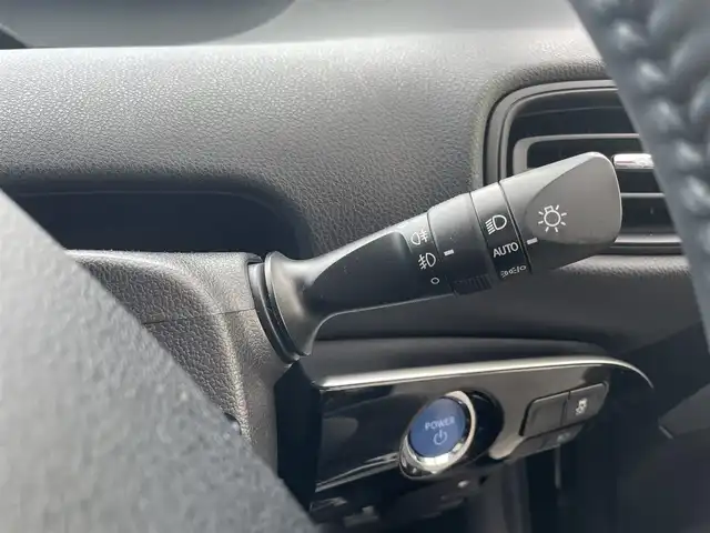 トヨタ プリウス SセーフティプラスⅡ 栃木県 2020(令2)年 11.4万km アティチュードブラックマイカ ワンオーナー/トヨタセーフティセンス/純正メモリナビ/フルセグTV/DVD/Bluetooth/MSV/バックカメラ/ビルトインETC/スマートキー/スペアキー/プッシュEｇスタート/レーダークルーズコントロール/クリアランスソナー/LEDヘッドライト/フォグランプ/オートハイビーム/純正AW+WCP+サマータイヤ積込/サイド/カーテンエアバッグ/保証書/取説