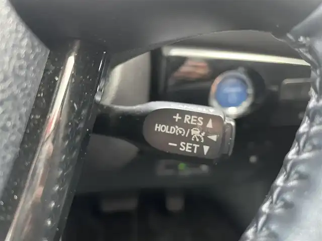 トヨタ プリウス SセーフティプラスⅡ 栃木県 2020(令2)年 11.4万km アティチュードブラックマイカ ワンオーナー/トヨタセーフティセンス/純正メモリナビ/フルセグTV/DVD/Bluetooth/MSV/バックカメラ/ビルトインETC/スマートキー/スペアキー/プッシュEｇスタート/レーダークルーズコントロール/クリアランスソナー/LEDヘッドライト/フォグランプ/オートハイビーム/純正AW+WCP+サマータイヤ積込/サイド/カーテンエアバッグ/保証書/取説