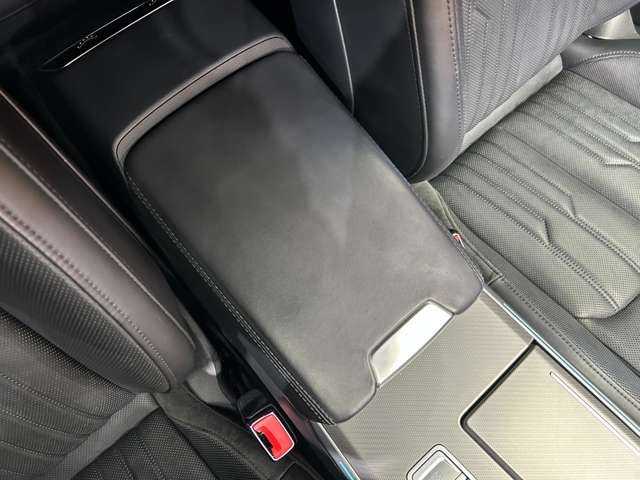 アウディ Ａ６ アバント 40TDIクワトロスポーツ 千葉県 2020(令2)年 4.9万km ミトスブラックメタリック ラグジュアリーパッケージ　/パワーアシストパッケージ　/ACC　/レザーシート　　/ナビ　/TV　/360°Bluetooth接続　/電動リアゲート　/シートH　/ベンチレーション　/マトリクスLEDライト　/衝突軽減B　/BSM　/LKA　/ドラレコ　/ETC