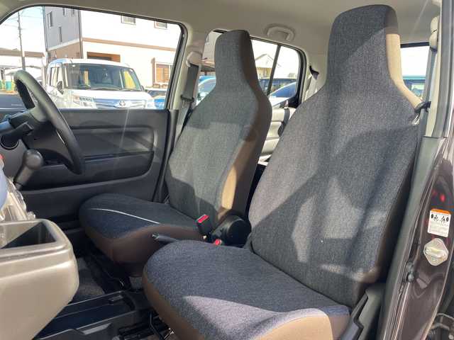 スズキ アルト L 神奈川県 2022(令4)年 2.3万km アーバンブラウンパールメタリック 純正ナビ/Bluetooth/Applecarplay/androidauto/スペアキー1本/バックカメラ/後方コーナーセンサー/運転席シートヒーター/レーンキープアシスト/純正フロアマット/オートライト/衝突被害軽減システム/横滑り防止装置/盗難防止装置/ステアリングスイッチ/保証書/記録簿/取扱説明書