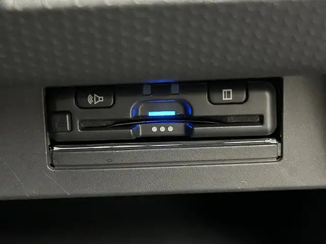 スズキ ハスラー J 愛媛県 2019(平31)年 2.5万km フェニックスレッドパール/ブルーイッシュブラックパール 社外SDナビ/（フルセグTV/CD/DVD/BT）/前後ドライブレコーダー　/ETC /スペアキー　/D/N席シートヒーター/純正アルミ/衝突軽減ブレーキ　/スマートキー