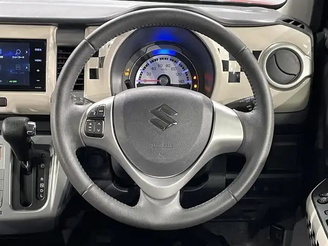 スズキ ハスラー J 愛知県 2019(平31)年 2.5万km フェニックスレッドパール/ブルーイッシュブラックパール ＳＤナビ　/(Bluetooth/フルセグTV/CD・DVD再生)/衝突軽減ブレーキ　/シートヒーター　/ビルトインＥＴＣ　/ＬＥＤヘッドライト　/ドライブレコーダー　/車線逸脱警報　/ＬＥＤフォグランプ　/アイドリングストップ　/純正フロアマット　/純正15インチアルミホイール/プッシュスタート/　　-スマートキー