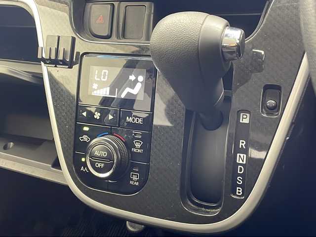 ダイハツ ムーヴ カスタム X LTDⅡ SAⅢ 沖縄県 2018(平30)年 6.2万km ファイアークォーツレッドM 社外ナビゲーションMDV-D405BTW/ＴＶ　ＤＶＤ　ＣＤ　ＢＴ/ＥＴＣ/全方位カメラ/ＬＥＤヘッドライト/ベンチシート/ＡＢＳ/オートライト/盗難防止装置/純正フロアマット