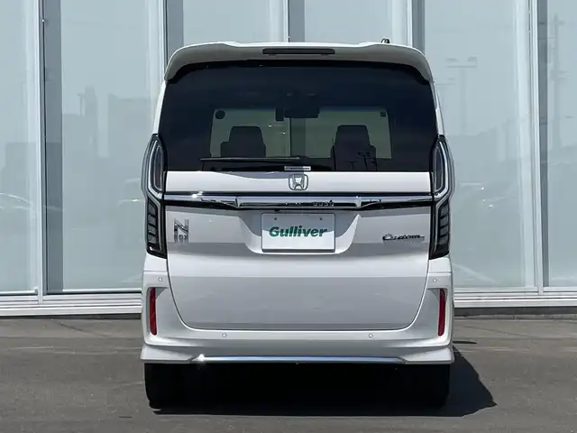 ホンダ Ｎ ＢＯＸ カスタム L 神奈川県 2023(令5)年 1.2万km プラチナホワイトパール 実走行11252ｋｍ/純正メモリナビ/CD/FM/AM/Bluetooth/片側パワースライドドア　/バックカメラ/ホンダセンシング/レーンキープアシスト/衝突被害軽減システム/クルーズコントロール　/ドライブレコーダー/LEDヘッドライト/フォグ/ステアリングスイッチ/コーナーセンサー/シートヒーター/フロアマット/ドアバイザー　/プッシュスタート/スマートキー/ETC/保証書/取説/スペアキー