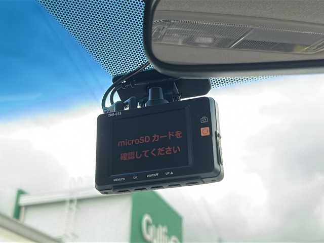 ホンダ フィット 13G Fパッケージ ファインED 石川県 2016(平28)年 6.7万km プレミアムホワイトパールⅡ フルセグテレビ/純正ナビ/バックカメラ/ビルトインETC/前後ドライブレコーダー/スマートキー/プッシュスタート/ドアバイザー/スタッドレスアルミＳＥＴ　