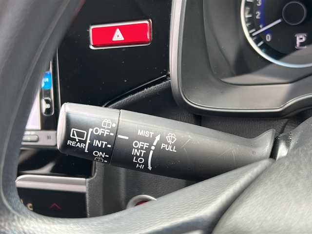ホンダ フィット 13G Fパッケージ ファインED 石川県 2016(平28)年 6.7万km プレミアムホワイトパールⅡ フルセグテレビ/純正ナビ/バックカメラ/ビルトインETC/前後ドライブレコーダー/スマートキー/プッシュスタート/ドアバイザー/スタッドレスアルミＳＥＴ　