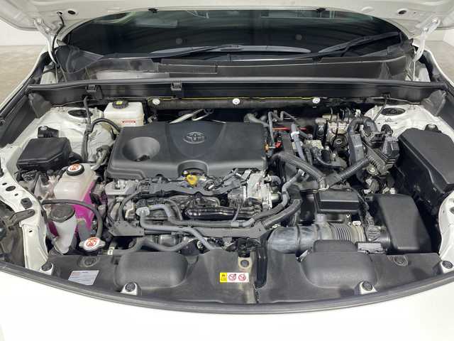 トヨタ ハリアー ハイブリッド Z レザーパッケージ 神奈川県 2022(令4)年 2.1万km ホワイトパールクリスタルシャイン 純正ディスプレイオーディオ/AM FM Bluetooth フルセグ/パノラマミックビューモニター/JBLプレミアムサウンド/トヨタセーフティセンス/ブラインドスポットモニター/プリクラッシュセーフティ/レーントレーシングアラート/レーダークルーズコントロール/ロードサインアシスト/カーブ速度抑制機能/ドライバー異常時対応システム/横断歩行者検知機能/低速時加速抑制機能/レザーシート/前席シートヒーター/前席シートベンチレーション/パワーシート/メモリシート/デジタルインナーミラー/革巻きステアリング/ステアリングリモコン/ステアリングヒーター/ビルトインETC2.0/純正フロアマット/パワーバックドア/電子パーキング/オートホールド/LEDヘッドライト/オートライト/オートマチックハイビーム/純正19インチアルミホイル/プッシュスタート/スマートキー/スペアキー