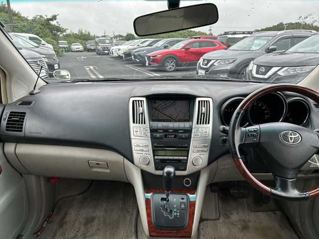 トヨタ ハリアー 240G L アルカンターラ プライムバージョン 千葉県 2009(平21)年 14.5万km ホワイトパールクリスタルシャイン ナビ　バックカメラ　ＣＤ　ＭＤ　ＥＴＣ　ＭＴモード付ＡＴ　純正フロアマット　ハーフレザー　パワーシート　フロント・サイド・リアエアロ　純正１８インチＡＷ　オートライト　ハロゲンライト　ドアバイザー