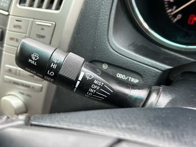 トヨタ ハリアー 240G L アルカンターラ プライムバージョン 千葉県 2009(平21)年 14.5万km ホワイトパールクリスタルシャイン ナビ　バックカメラ　ＣＤ　ＭＤ　ＥＴＣ　ＭＴモード付ＡＴ　純正フロアマット　ハーフレザー　パワーシート　フロント・サイド・リアエアロ　純正１８インチＡＷ　オートライト　ハロゲンライト　ドアバイザー