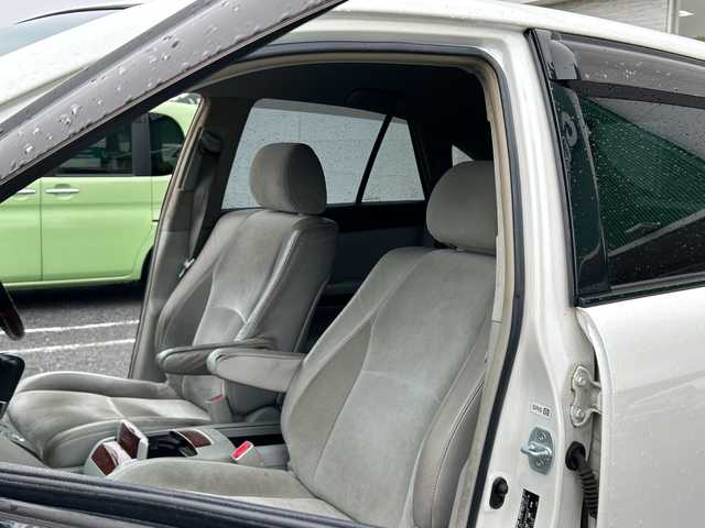 トヨタ ハリアー 240G L アルカンターラ プライムバージョン 千葉県 2009(平21)年 14.5万km ホワイトパールクリスタルシャイン ナビ　バックカメラ　ＣＤ　ＭＤ　ＥＴＣ　ＭＴモード付ＡＴ　純正フロアマット　ハーフレザー　パワーシート　フロント・サイド・リアエアロ　純正１８インチＡＷ　オートライト　ハロゲンライト　ドアバイザー