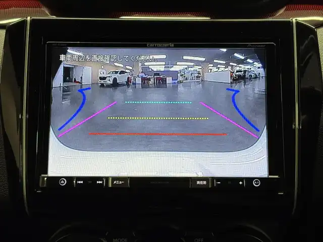 スズキ スイフト スポーツ 三重県 2017(平29)年 3.3万km ピュアホワイトP プレミアムガソリン・ターボ/FF/6F/カロッツェリア 8インチ 『楽ナビ』 AVIC-RL901ZS/（CD/DVD/MSV/SD/FM/AM/TV/Bluetooth/iPod/USB/AUX）/安全/・トラクションコントロール/・ABS（ESP付）/装備/・シートヒーター（D）/・オートエアコン/・オートライトシステム/・LEDヘッドランプ/・前後フォグランプ/・プッシュスタート/・ステアリングスイッチ/・入力用USB-Aジャックx2/・WORKアルミホイール『EMOTION T7R』 17×7.0J＋47 P.C.D.114.3-5H/・スマートキーx2/・取/ナビ取/など