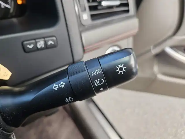 トヨタ クラウン アスリート i－Four プレミアムED 富山県 2012(平24)年 3.4万km ブラック 〇ワンオーナー/〇純正ナビ/〇フルセグTV/〇ビルトインETC/〇クルーズコントロール/〇SRSエアバッグ/〇インテリジェントAFS/〇HIDヘッドランプ/〇プラズマクラスター付オートエアコン/〇革巻きステアリングホイール/〇革スポーティシート/エアシート/〇パワーシート/シートヒーター/〇電動サンシェード/〇純正18インチアルミホイール/〇スマートエントリー/スタートシステム/〇スペアキー/〇禁煙車