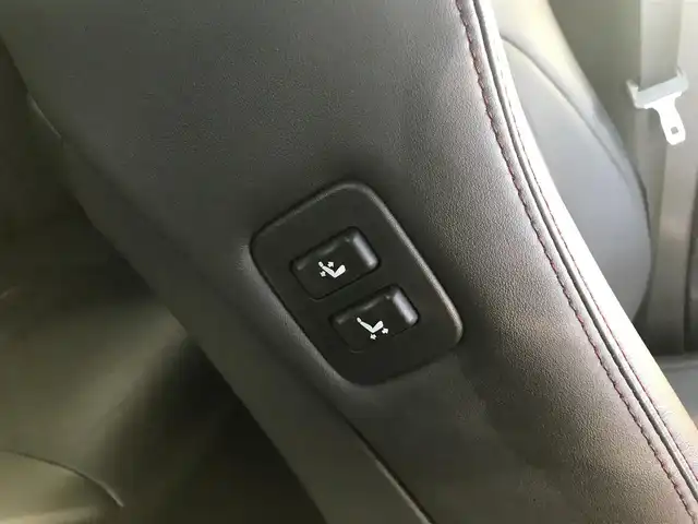 トヨタ クラウン アスリート i－Four プレミアムED 富山県 2012(平24)年 3.4万km ブラック 〇ワンオーナー/〇純正ナビ/〇フルセグTV/〇ビルトインETC/〇クルーズコントロール/〇SRSエアバッグ/〇インテリジェントAFS/〇HIDヘッドランプ/〇プラズマクラスター付オートエアコン/〇革巻きステアリングホイール/〇革スポーティシート/エアシート/〇パワーシート/シートヒーター/〇電動サンシェード/〇純正18インチアルミホイール/〇スマートエントリー/スタートシステム/〇スペアキー/〇禁煙車