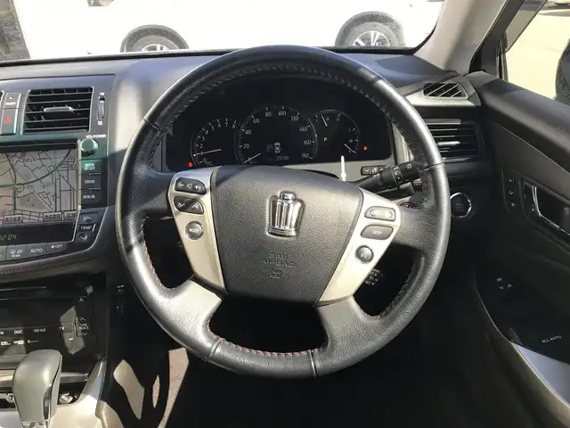 トヨタ クラウン アスリート i－Four プレミアムED 富山県 2012(平24)年 3.4万km ブラック 〇ワンオーナー/〇純正ナビ/〇フルセグTV/〇ビルトインETC/〇クルーズコントロール/〇SRSエアバッグ/〇インテリジェントAFS/〇HIDヘッドランプ/〇プラズマクラスター付オートエアコン/〇革巻きステアリングホイール/〇革スポーティシート/エアシート/〇パワーシート/シートヒーター/〇電動サンシェード/〇純正18インチアルミホイール/〇スマートエントリー/スタートシステム/〇スペアキー/〇禁煙車