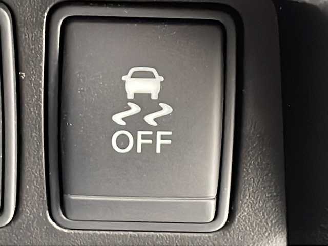 日産 エクストレイル ハイブリッド 20X エマージェンシーブレーキ 千葉県 2016(平28)年 7.3万km ブリリアントホワイトパール 純正ナビ/　CD/DVD/Bluetooth/フルセグTV/クルーズコントロール/車線逸脱警報/エマージェンシーブレーキ/クリアランスソナー/ブラインドスポットモニター/アラウンドビューモニター/パワーバックドア/ルーフレール/防水シート/前席シートヒーター/ヒーテッドミラー/ダウンヒルアシスト/ETC/LEDヘッドライト/４WD/フロアマット/ドアバイザー