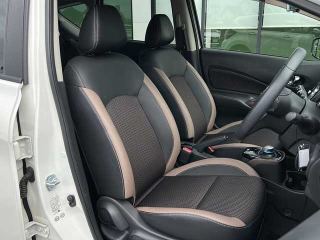 日産 ノート e－パワー メダリスト 岐阜県 2017(平29)年 7.8万km ブリリアントホワイトパール 登録時走行距離77838km/純正SDナビ/フルセグTV/全方位カメラ/ハーフレザーシート/ドライブレコーダー/純正アルミホイール/社外フロアマット/USB/ETC/オートエアコン/プッシュスタート/スマートキー/スペアキー/ABS/横滑り防止装置/コーナーセンサー/レーンキープアシスト/盗難防止装置/オートライト/LEDヘッドライト/エアバッグ/衝突被害軽減システム