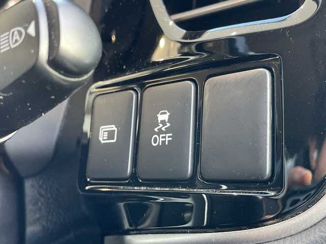 三菱 アウトランダー ＰＨＥＶ G 愛知県 2018(平30)年 1.5万km クォーツブラウンメタリック SDナビ/全方位カメラ/インテリジェントミラー/ドライブレコーダー/ブラインドスポットモニター/レーダークルーズコントロール/コーナーセンサー/オートマチックハイビーム/パドルシフト/ステアリングヒーター/シートヒーター/パワーシート/LEDヘッドライト/純正アルミホイール/電動リアゲート/衝突軽減システム/ステアリングスイッチ/スマートキー/プッシュスタート