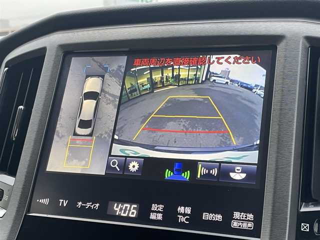 トヨタ クラウン ハイブリッド ロイヤルサルーンG 東京都 2017(平29)年 14.2万km ブラック サンルーフ/セーフティセンス/プリクラッシュセーフティ/レーントレーシングアシスト/オートハイビーム/ブラインドスポットモニター/純正メーカーナビ/パノラミックビューモニター/CD/DVD/BT/AM/FM/TV/レザーシート/シートヒーター / ベンチレーション/パワーシート/LEDヘッドライト / フォグ/ビルトインETC２．０/2列目サンシェード/MTモード付AT/保証書・取説・スペアキー