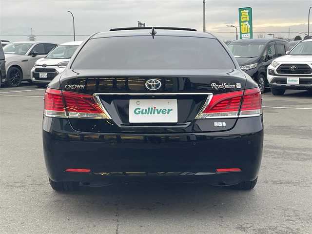 トヨタ クラウン ハイブリッド ロイヤルサルーンG 東京都 2017(平29)年 14.2万km ブラック サンルーフ/セーフティセンス/プリクラッシュセーフティ/レーントレーシングアシスト/オートハイビーム/ブラインドスポットモニター/純正メーカーナビ/パノラミックビューモニター/CD/DVD/BT/AM/FM/TV/レザーシート/シートヒーター / ベンチレーション/パワーシート/LEDヘッドライト / フォグ/ビルトインETC２．０/2列目サンシェード/MTモード付AT/保証書・取説・スペアキー