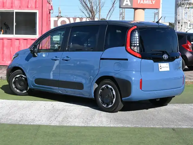 トヨタ シエンタ ハイブリッド Z 千葉県 2022(令4)年 2.1万km 青Ⅱ 185/65R15/Toyota Safety Sense/・プリクラッシュセーフティ/・レーンディパーチャーアラート/・オートハイビーム/・レーダークルーズコントロール/・ブラインドスポットモニター/・RCTA（リヤクロストラフィックアラート）/両側パワースライドドア/純正コネクティッドナビ/地デジTV/【Bluetooth接続】/バックカメラ/ドライブレコーダー/革巻きステアリング/ステアリングスイッチ/ETC/LEDヘッドライト/ウインカーミラー/クリアランスソナー/サイド/カーテンエアバッグ/スマートキー