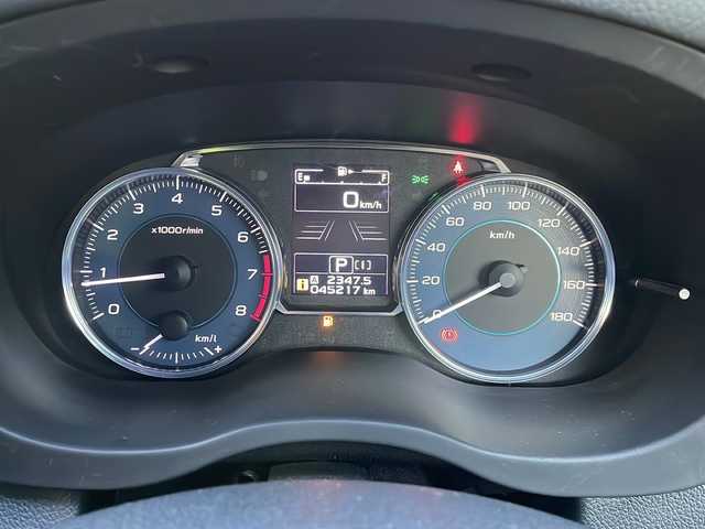 スバル インプレッサ ＸＶ 2．0i－L アイサイト 宮城県 2014(平26)年 4.6万km デザートカーキ 純正SDナビ/・AM/FM/CD/DVD/Bluetooth/・フルセグテレビ/バックカメラ/ETC/レーダークルーズコントロール/衝突軽減ブレーキ/レーンキープアシスト/ブラインドスポットモニター/アイドリングストップ/横滑り防止装置/パワーシート（D席+N席）/LEDヘッドライト/オートライト/フォグランプ/オートエアコン/プッシュスタートボタン/スマートキー×2/ステアリングリモコン/純正17インチアルミホイール/12V充電器/USBジャック/純正フロアマット/純正ドアバイザー/保証書/取扱説明書