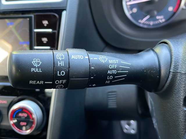 スバル インプレッサ ＸＶ 2．0i－L アイサイト 宮城県 2014(平26)年 4.6万km デザートカーキ 純正SDナビ/・AM/FM/CD/DVD/Bluetooth/・フルセグテレビ/バックカメラ/ETC/レーダークルーズコントロール/衝突軽減ブレーキ/レーンキープアシスト/ブラインドスポットモニター/アイドリングストップ/横滑り防止装置/パワーシート（D席+N席）/LEDヘッドライト/オートライト/フォグランプ/オートエアコン/プッシュスタートボタン/スマートキー×2/ステアリングリモコン/純正17インチアルミホイール/12V充電器/USBジャック/純正フロアマット/純正ドアバイザー/保証書/取扱説明書